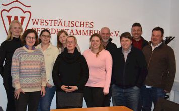 Neu gewählter Vorstand trifft sich